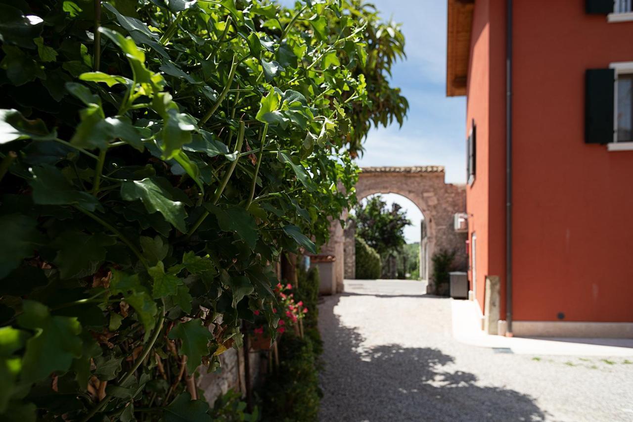 Villa Casa Rossa - Regarda Travel à Bardolino Extérieur photo