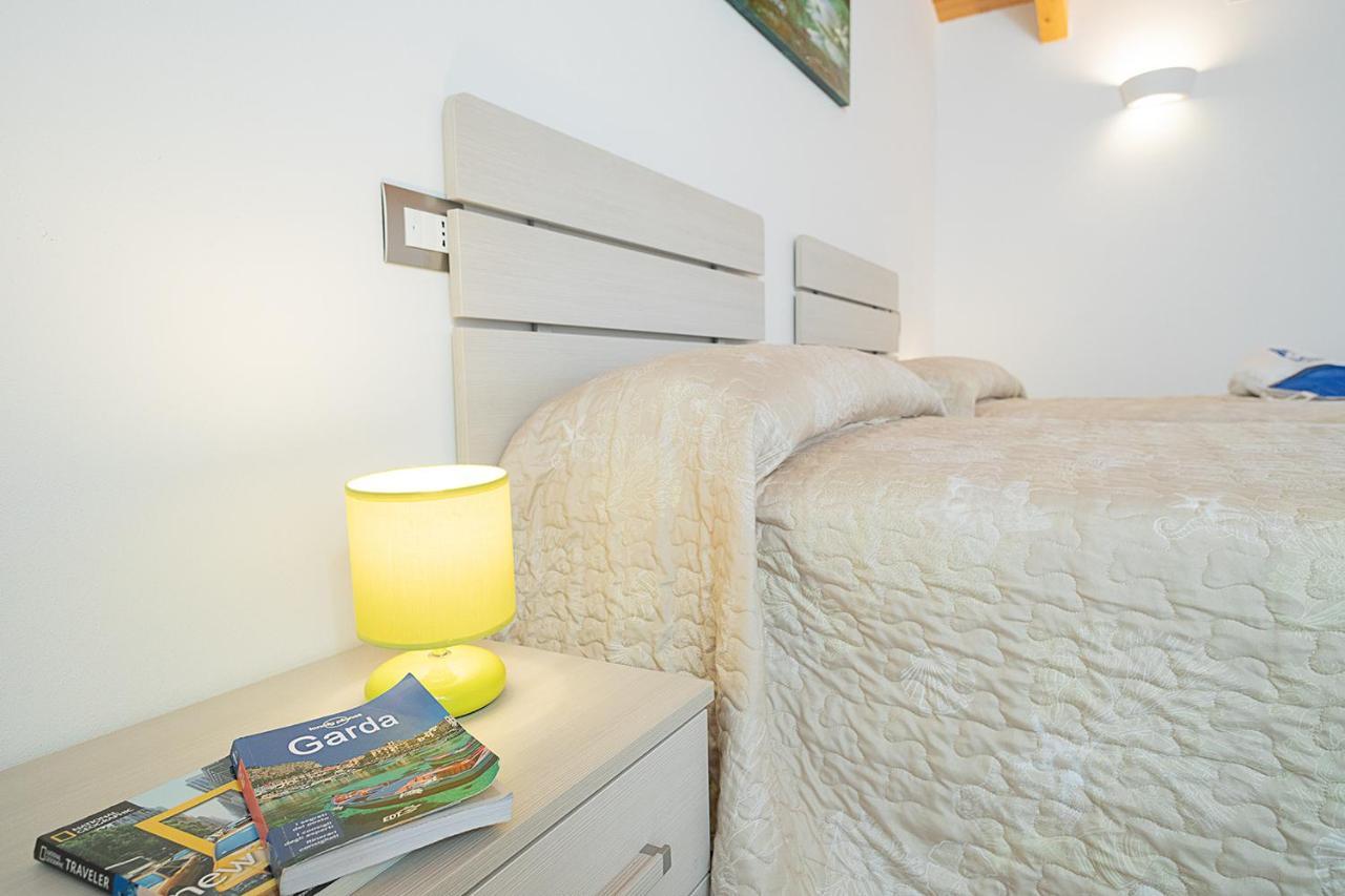 Villa Casa Rossa - Regarda Travel à Bardolino Extérieur photo